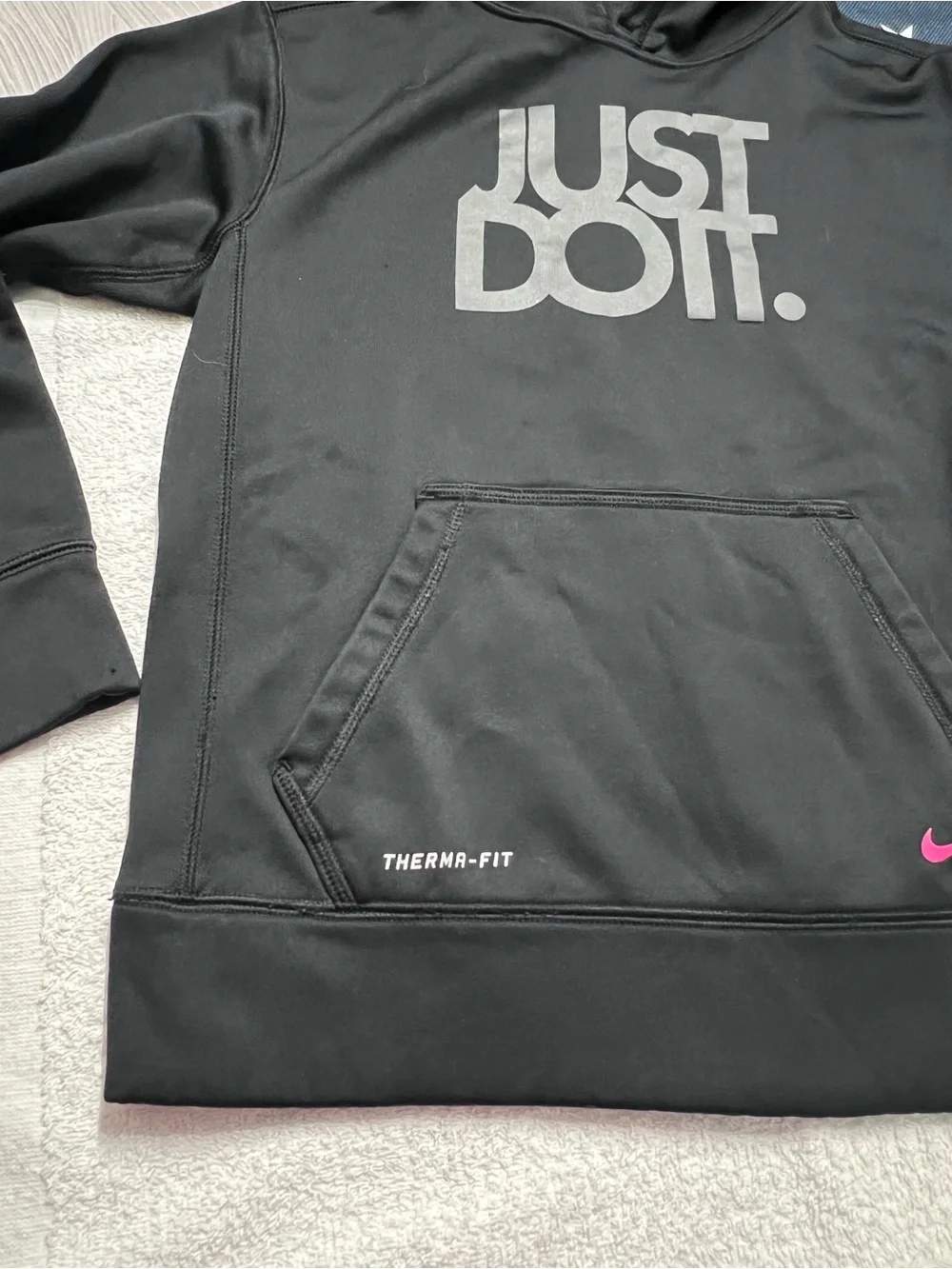 Nike Girls Youth M Therma-FIT Just Do It Hoodie Black Gray Pink 520529-010